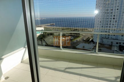 Importante torre, ubicada en playa mansa , al lado del Resort & Casino Conrad, punta del este.-