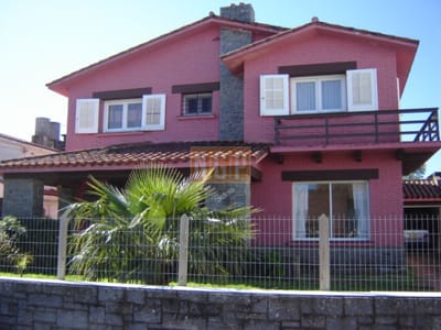 Chalet en Peninsula  con piscina