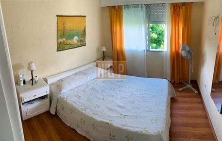 APARTAMENTO CON SERVICIOS EN MANSA