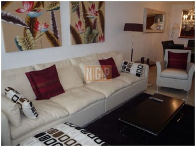 Apto piso alto en torre con todos y excelentes servicios.  ALQUILER TEMPORARIO