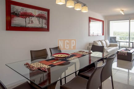 Torre Wild Punta del Este, departamento de 2 dormitorios en venta.