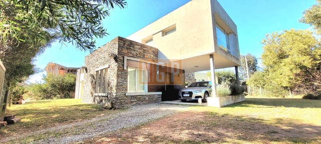 Casa en venta de 4 dormitorios en Marly