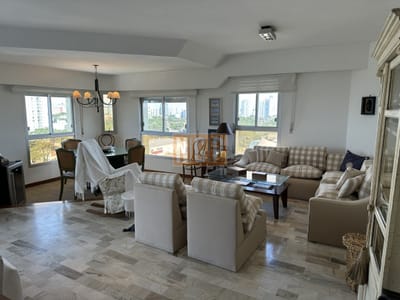 APARTAMENTO EN PUNTA DEL ESTE, FRENTE PUNTA SHOPPING, 3 DORMITORIOS