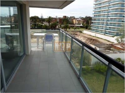 Apartamento en Brava, 2 dormitorios