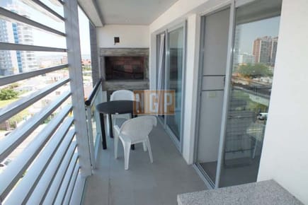 LINDISIMO CON SERVICIOS TERRAZA CON PARRILLERO