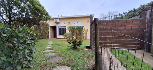 Casa en venta 3 dormitorios con barbacoa