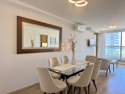 : Apartamento de 2 Dormitorios en Roosevelt, Punta del Este