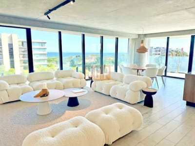 APARTAMENTO DE DOS DORMITORIOS EN SURFSIDE - PUNTA DEL ESTE