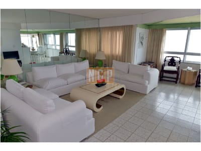 Apartamento en Peninsula