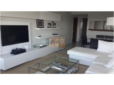 Mucama, Adsl, Losa radiante, Aire Split  Areas recreativas y servicios del edificio: