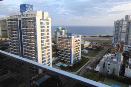 EXCELENTE APARTAMENTO CON TODOS LOS SERVICIOS