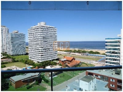 DIVINO IMPECABLE CON SERVICIOS