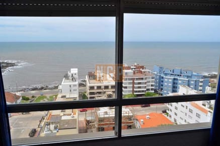 Apartamento en Peninsula, 3 dormitorios