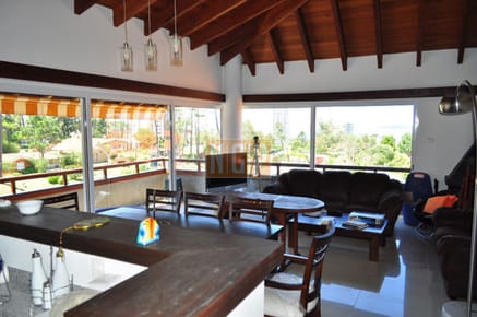 departamento amplio en playa mansa