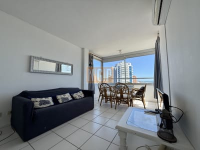 Apartamento dúplex con vista panorámica al mar