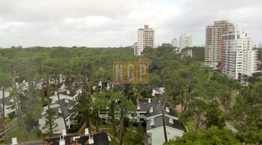 LINDISIMO EDIFICIO CON SERVICIOS