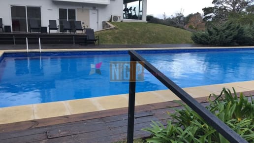 DIVINO IMPECABLE CON SERVICIOS