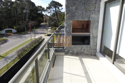 APARTAMENTO NUEVO  A ESTRENAR CON TODOS LOS SERVICIOS