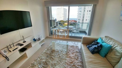 DIVINO IMPECABLE CON SERVICIOS