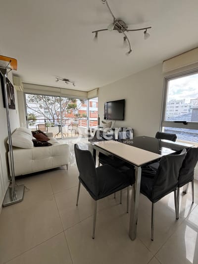 Apartamento De 2 Dormitorios Península, Puerto, Parrillero!