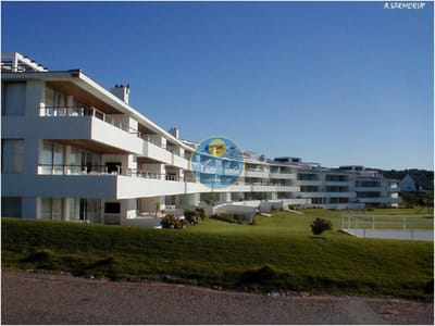 Apartamento en La Barra, 3 dormitorios *