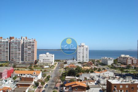 Apartamento en Brava, 2 dormitorios ALQUILER EN PUNTA DEL ESTE