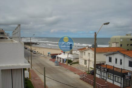 VENTA   PENINSULA 2 DORMITORIOS CON SERVICIOS