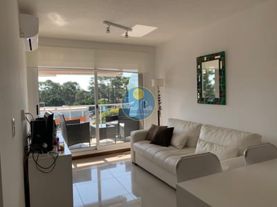 Comodo apto en Venta