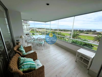 Apartamento en Venta y Alquiler, Brava, Punta del Este, 3 Dormitorios.