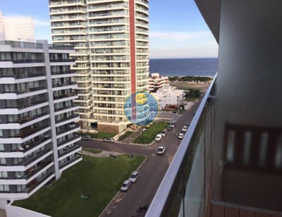 BRAVA VENTA A ESTRENAR CON TODOS LOS SERVICIOS PUNTA DEL ESTE