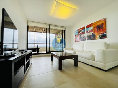 Venta de apartamento de dos dormitorios con parrillero en complejo privado de Punta Ballena