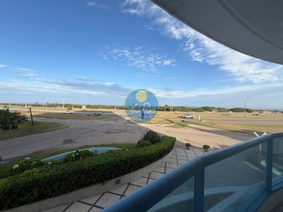 Apartamento en venta de 3 dormitorios en Punta del este , Playa brava ,