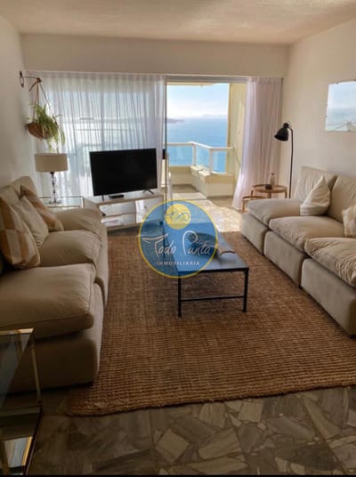 Apartamento de 3 dormitorios en Punta del Este