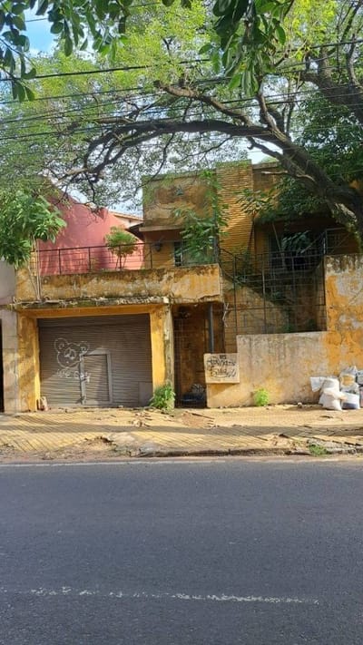VENDO TERRENO CON CASA A REFACCIONAR O DEMOLER BARRIO GRAL JOSE EDUVIGIS DIAZ