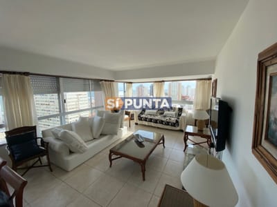 Apartamento en Peninsula, 3 dormitorios *