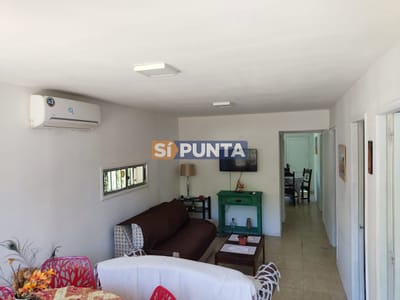 Casa en alquiler anual La Barra