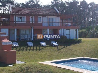 Casa en venta 4 dormitorios con piscina en Montoya