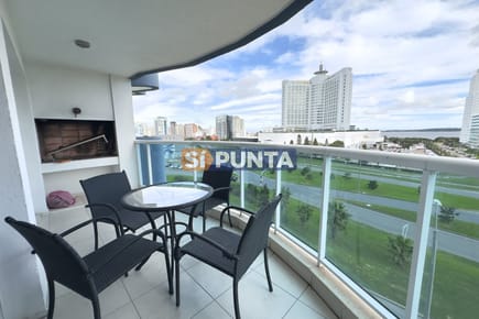 Apartamento 3 dormitorios en alquiler Playa Mansa