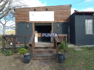 Casa en Venta, apta para Local, Maldonado