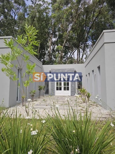 Casa en venta 3 dormitorios Barrio Privado