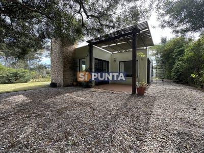 Venta casa en Tío Tom