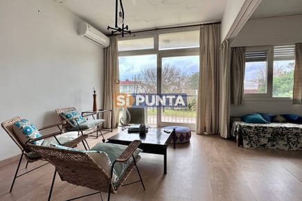 Apartamento de 1 dormitorio y medio en Mansa alquiler
