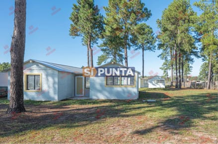 Casa en venta a estrenar de 3 dormitorios en Chacras del Pinar