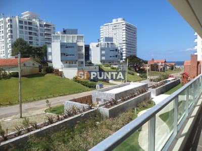 Apartamento en alquiler - Brava