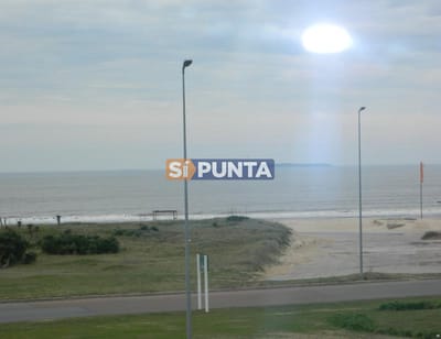 Apartamento de 2 dormitorios en venta Playa Brava