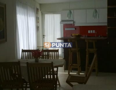 Apartamento en alquiler - Punta del Este