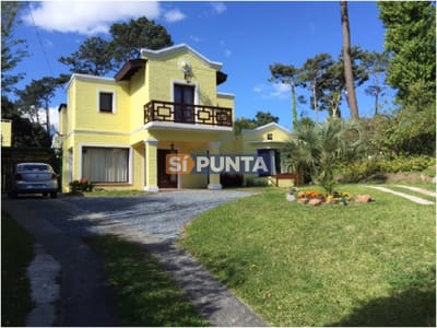 Casa en venta - Cantegril