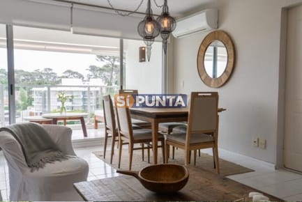 PUNTA DEL ESTE APARTAMENTO EN MANSA COMPLEJO CON SERVICIOS
