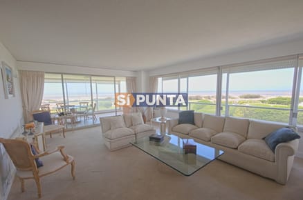 Apartamento de 3 dormitorios en alquiler Brava