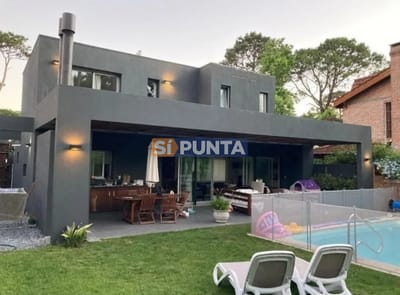 Casa en Alquiler Anual e Invernal - Zona Mansa